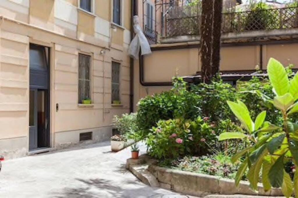 Exquisite Stay Via Crema Milán Exterior foto